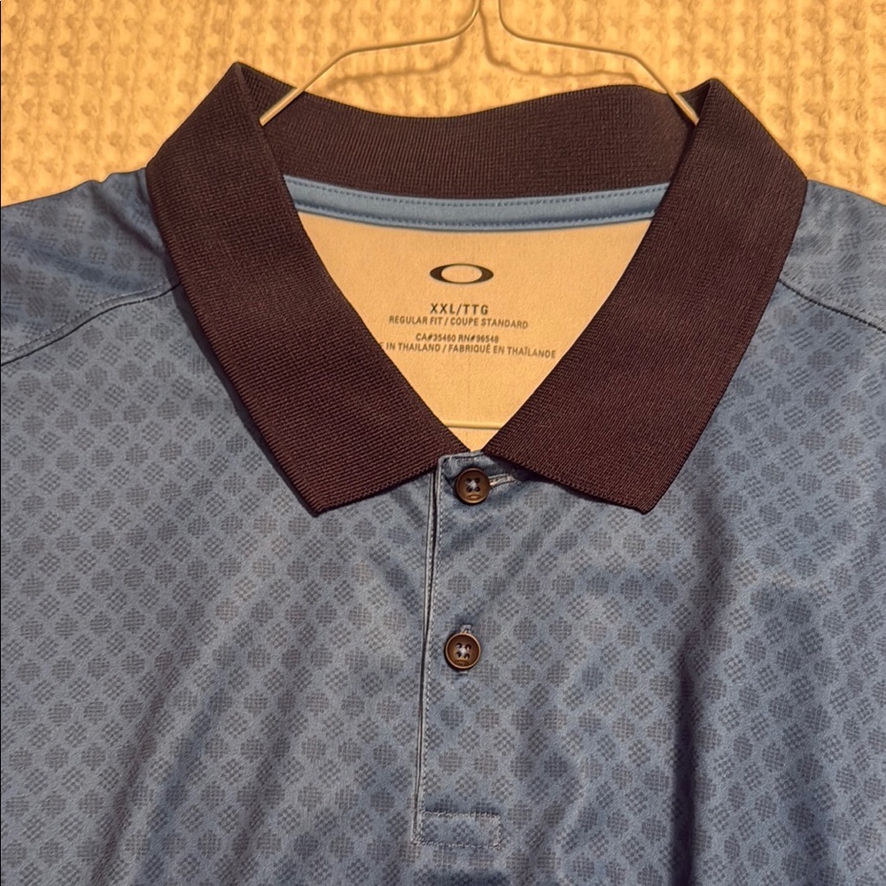 Oakley Men's Blue Polo Shirt